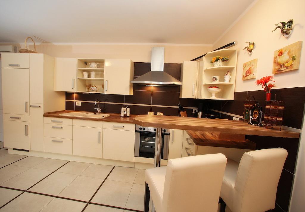 Holiday Home Villa Bella Vrsar Kamer foto