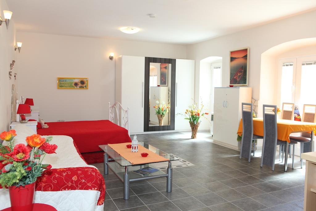 Holiday Home Villa Bella Vrsar Kamer foto